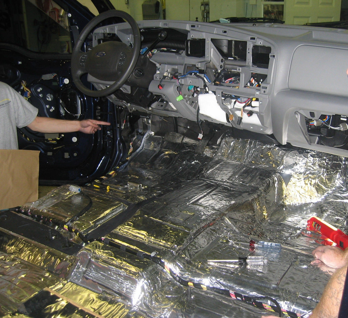 2001-2005 Toyota Rav4 Floor Kit