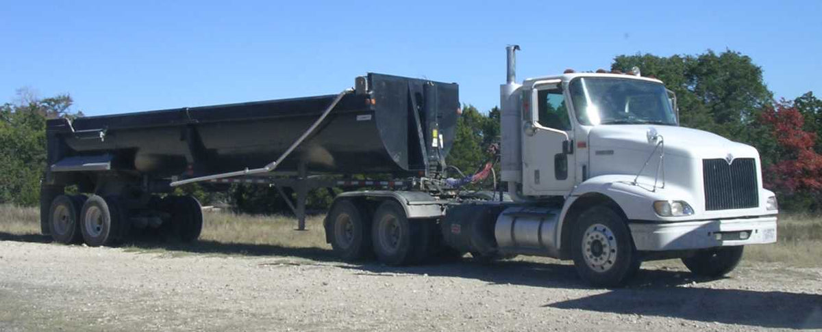 FlatTop day cab only.   Day Cab and floor Insulation Kit.