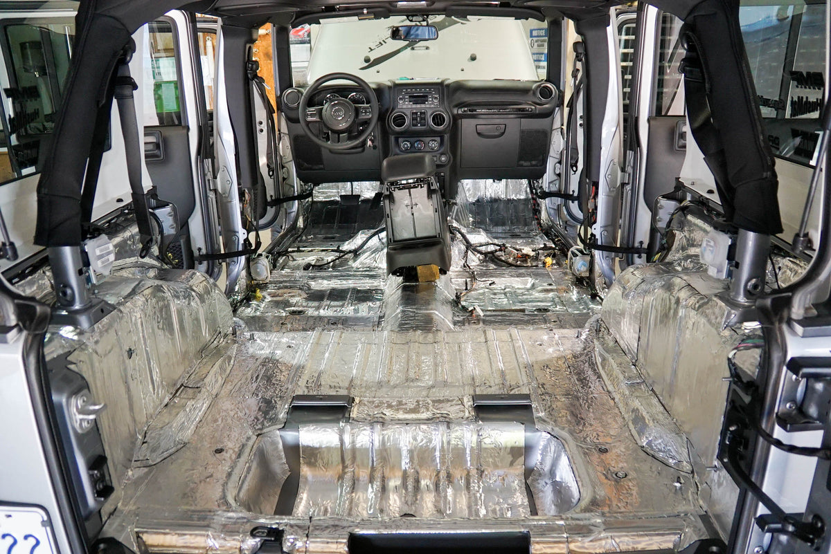 2017-2019 Cadillac XT5 Trunk Kit